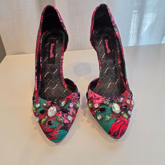 Betsey Johnson Tahini D'Orsay Pumps. Sz 7. Floral Embellished Punk Coquette - Picture 2 of 8